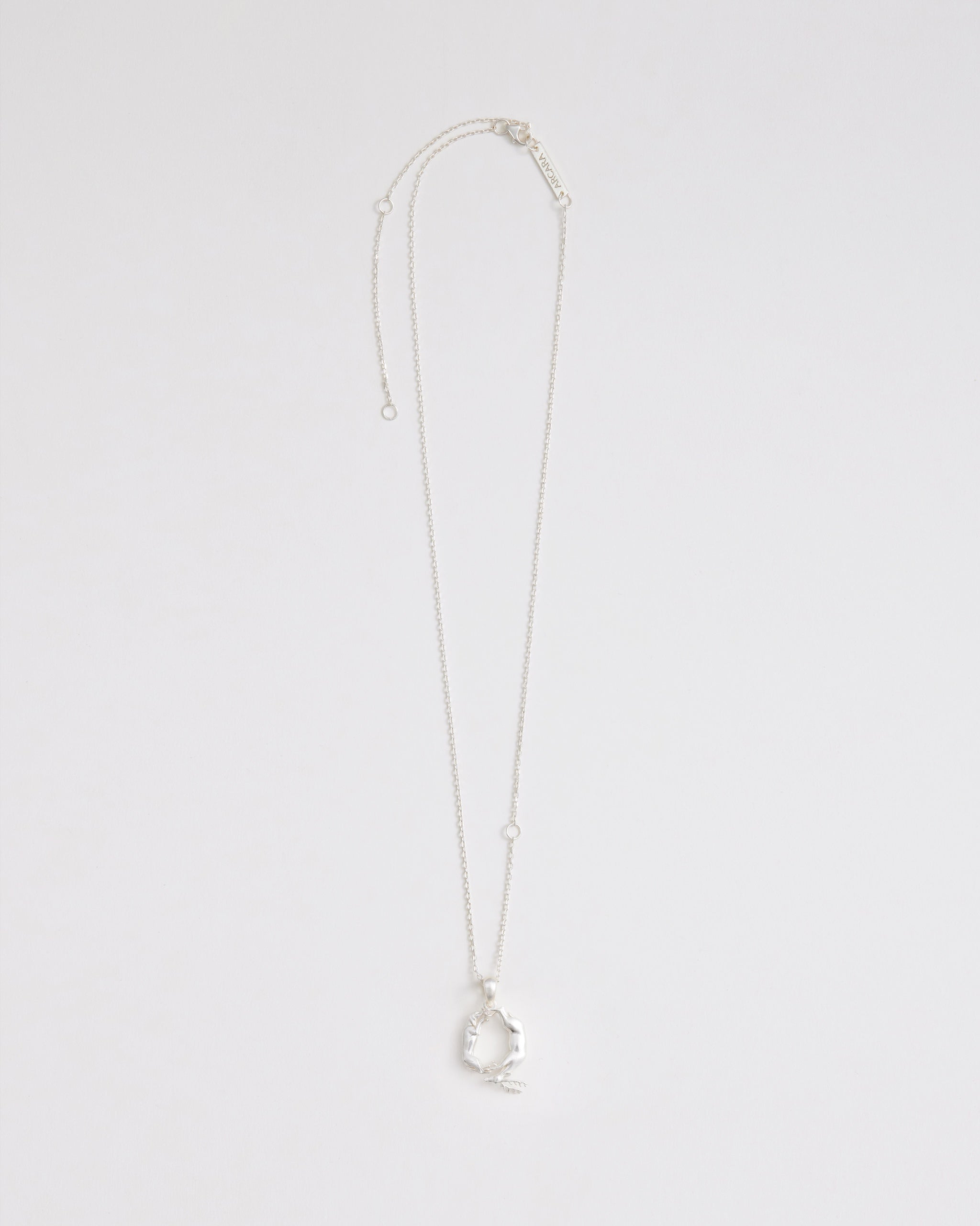 Necklace Q